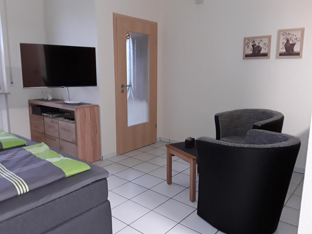 צל אן דר מוזל Ferienappartement Wagner מראה חיצוני תמונה