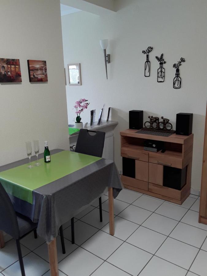 צל אן דר מוזל Ferienappartement Wagner מראה חיצוני תמונה